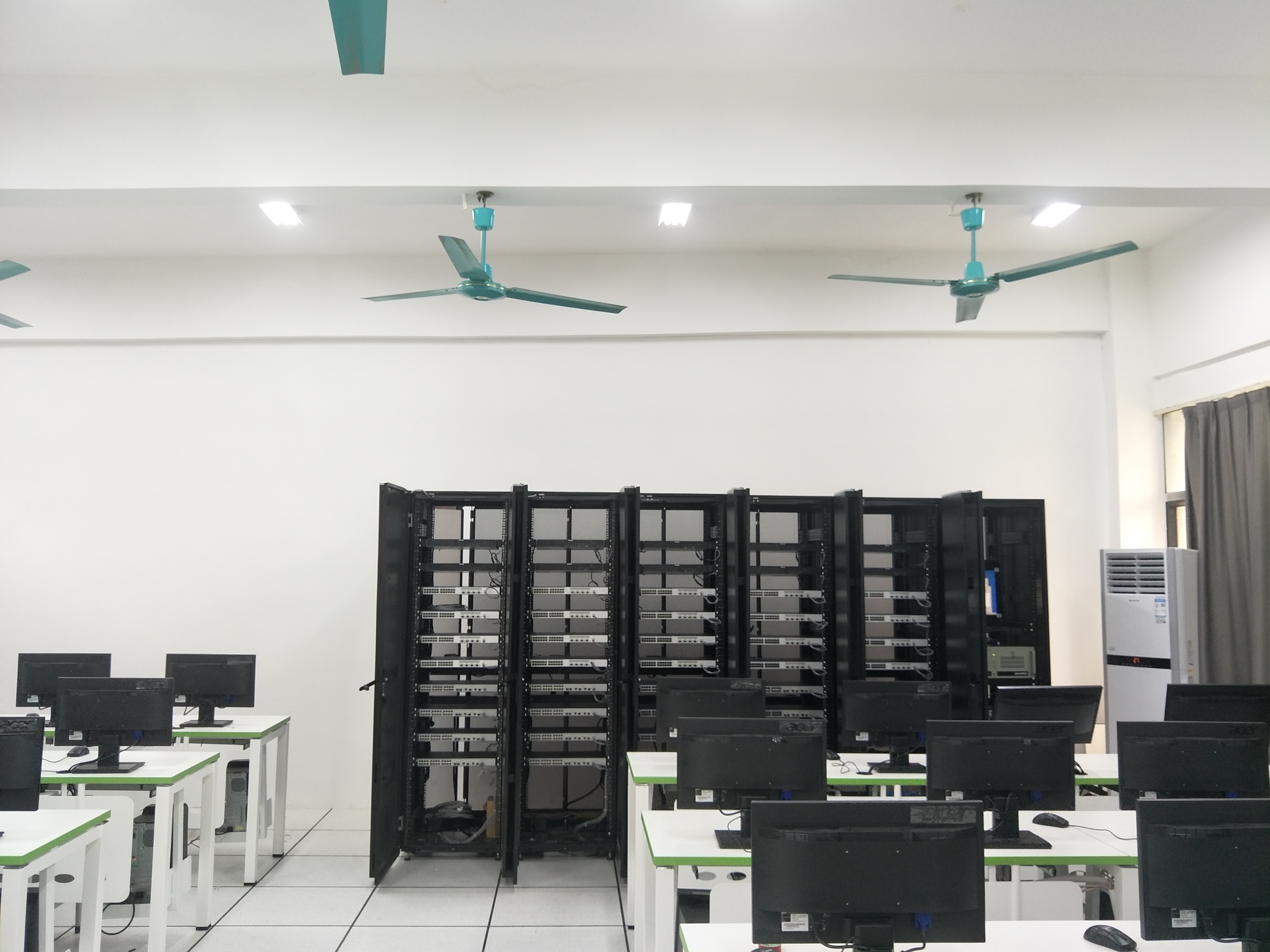 专业介绍_云计算技术应用专业_专业介绍_信息工程学院