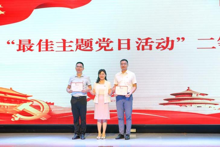 d118583d470c48da9b315b214da988f8.jpg