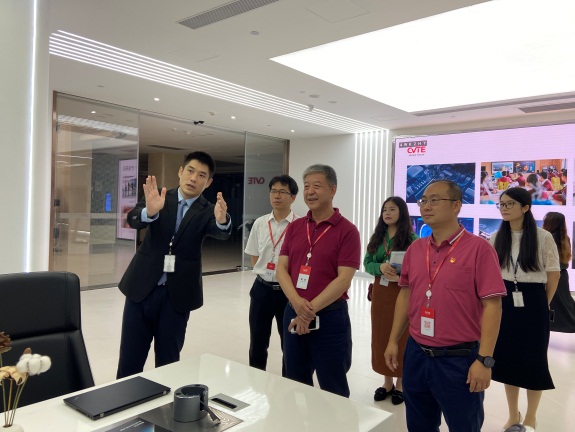 【访企拓岗促就业专项行动】党委书记柴克生带队走访视源电子股份有限公司