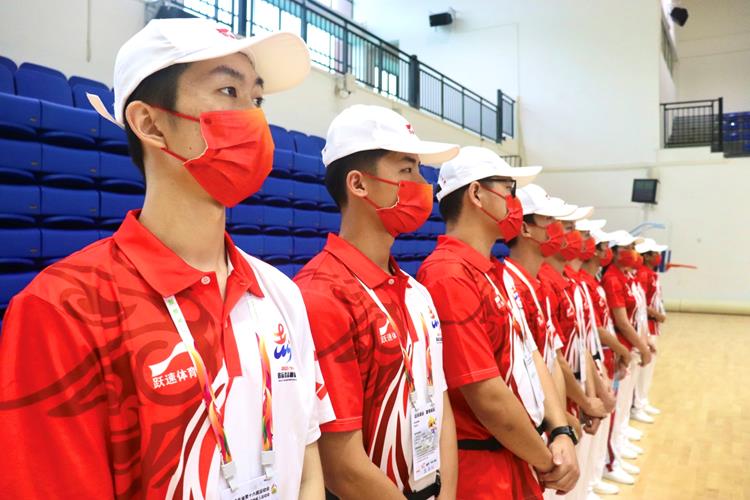 青春在赛场绽放 —— 岭南青年志愿者开展省运会志愿服务工作