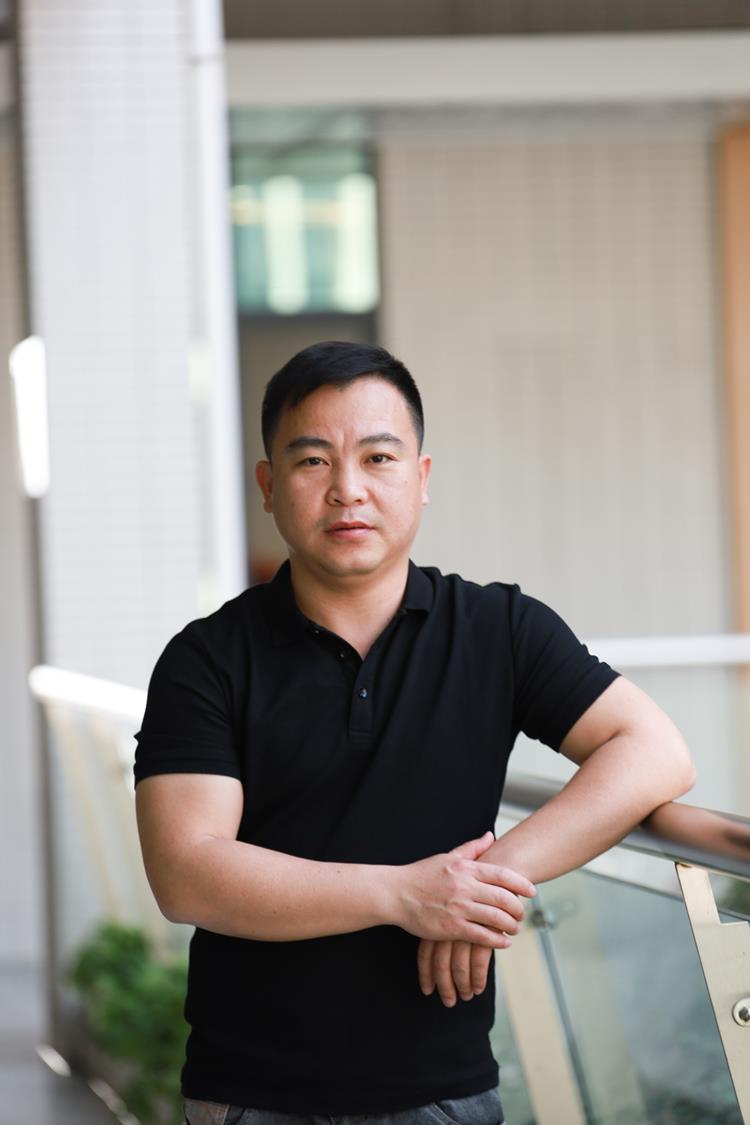 我校两位教师荣获2022年度广东省高校学生资助先进工作者