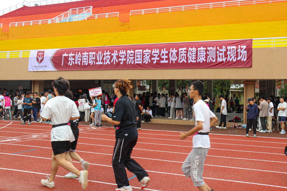 9de5d1cc6de3ab3d409c0ff85c0076b