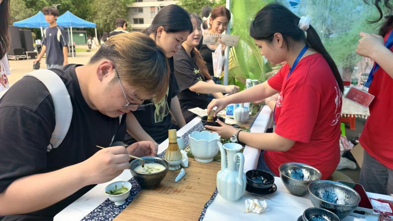 7f1e6d3bd1ff1766d684ad6b41f54dda