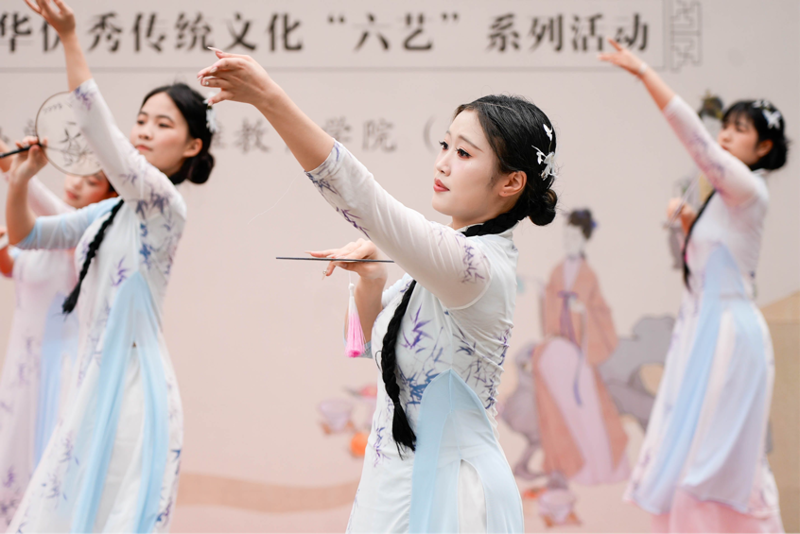 2026-04-13 17:33:45.422000