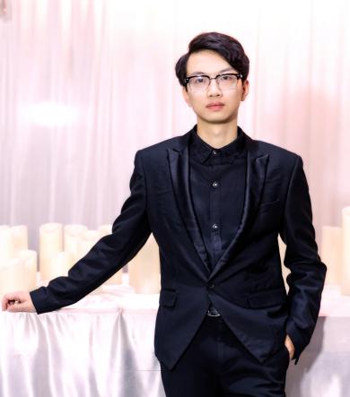 C:/Users/77576/Desktop/2024-2025(一）/4.宣传/教师简介/教师简介宣传栏【2024年版终版】/教师简介宣传栏【2024年版】/照片/15.陈佰林.jpg15.陈佰林