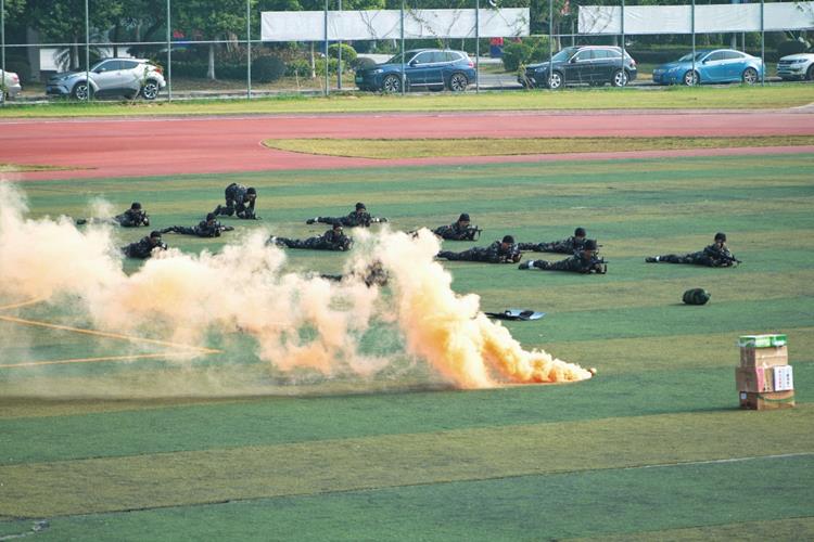 897bb02b543d474799a72e0a06fbdb60.jpg 897bb02b543d474799a72e0a06fbdb60.jpg