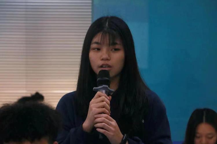 0cb6f8d3950443a093a4cfc1d6b5c94d.jpg 0cb6f8d3950443a093a4cfc1d6b5c94d.jpg