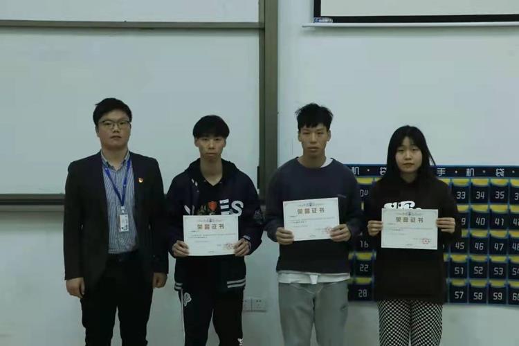 a8c6387e583b49b099c96bff7ffa9c8b.jpg a8c6387e583b49b099c96bff7ffa9c8b.jpg