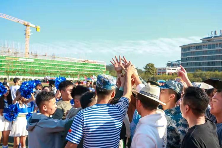 75863a5ff0124f09b1bdb31f4ec7555e.jpg 75863a5ff0124f09b1bdb31f4ec7555e.jpg