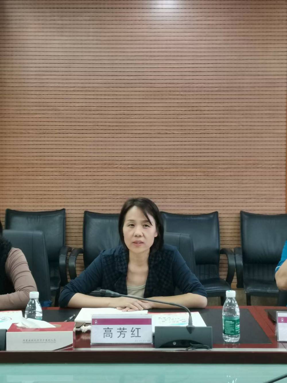 4cb3cf183b4d3a48cd983f57ed8d7fe