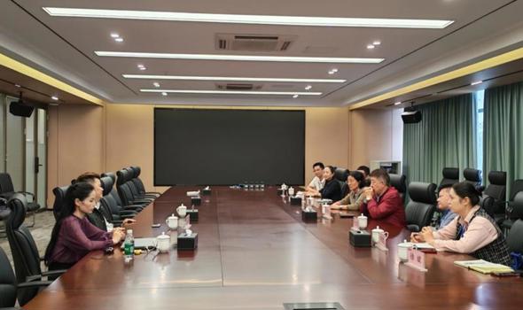 【访企拓岗促就业专项行动】党委书记柴克生带队走访丽珠集团新北江制药股份有限公司