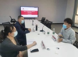 我院与中国快时尚品牌Urban Revivo举行校企合作会谈