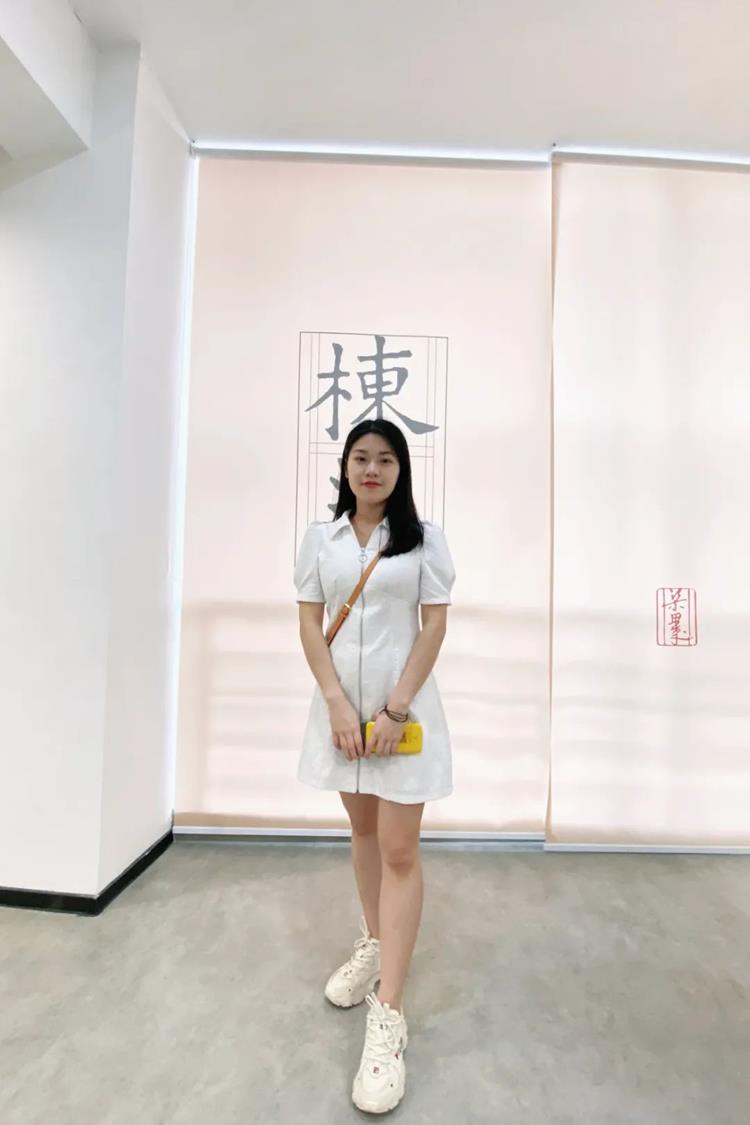 1e845354a695453599e972042a4802ef.jpg