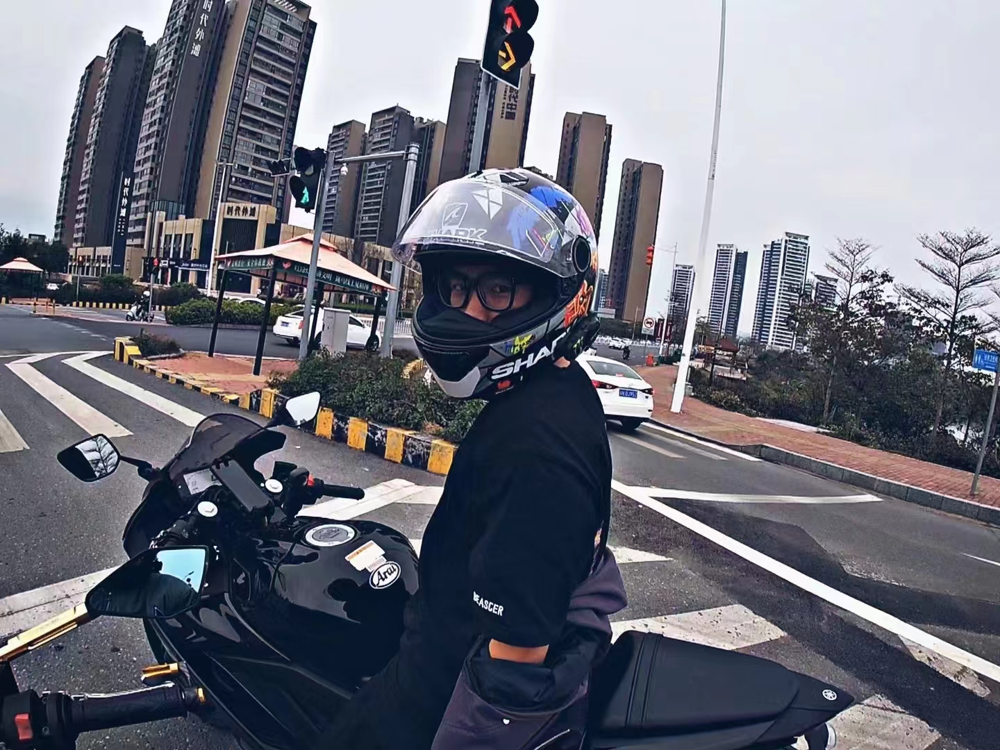 吴聿洹