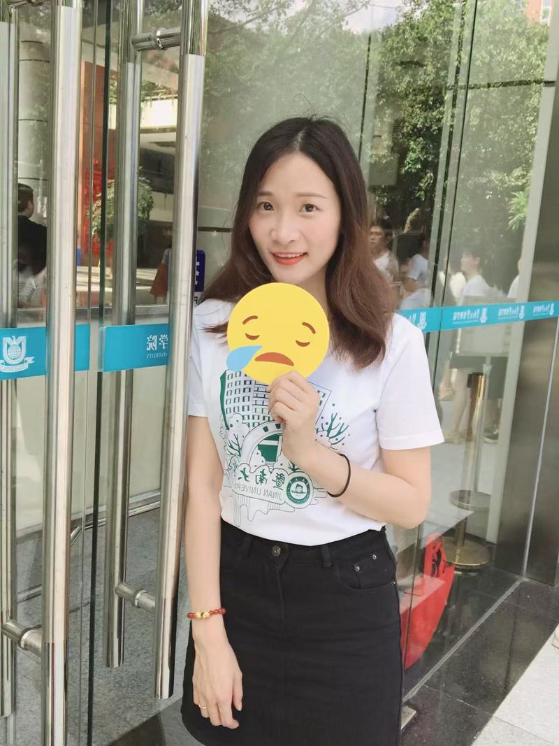 陈雪莹（生活照）