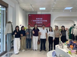 访企拓岗 | 我院杨燚院长带队赴清城云朵电商开展校企合作洽谈