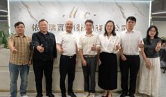 访企拓岗促合作，实践育人见成效——电子商贸学院走访依卡瑞宝业（香港）有限公司