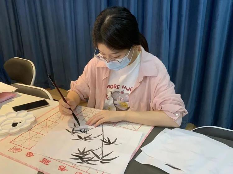 8849ed90f9604d27b4dd80f60c13e300.jpg 8849ed90f9604d27b4dd80f60c13e300.jpg