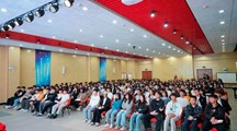 我校书记、校长“思政第一课”开讲