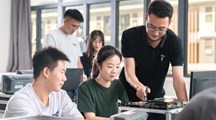 12749-信息工程学院专业-上“心”