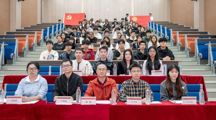 法治光影，点亮初心，让宪法精神在创新传播中扎根