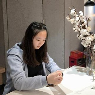 优秀学生 — 朱欣怡