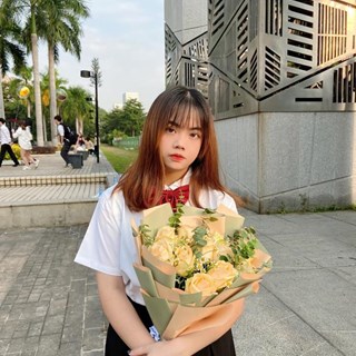 现代物流管理专业优秀在校生 — 王静彦