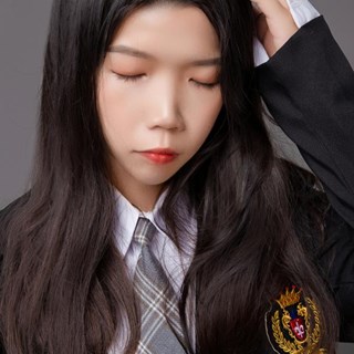 现代物流管理专业优秀在校生 — 李丹娜