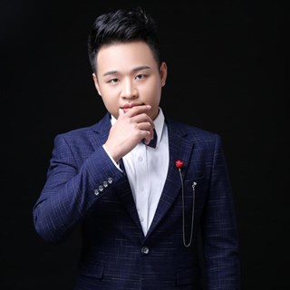 提笔忆往事，如今却被道“过来人”　2014级工商企业管理专业优秀校友 —郑超