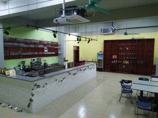 酒吧酒水实训室