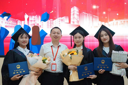 374c8b845b214bae86c33158aff17cf1.png 374c8b845b214bae86c33158aff17cf1.png