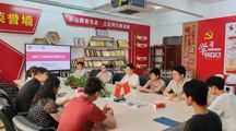 从“小作坊”到“准企业”：进制工作室在校园孵化中加速成长