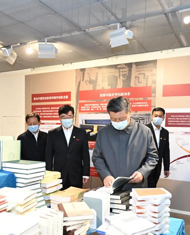 b7a430283d7b4567bff4cae2381db8a9.jpg b7a430283d7b4567bff4cae2381db8a9.jpg