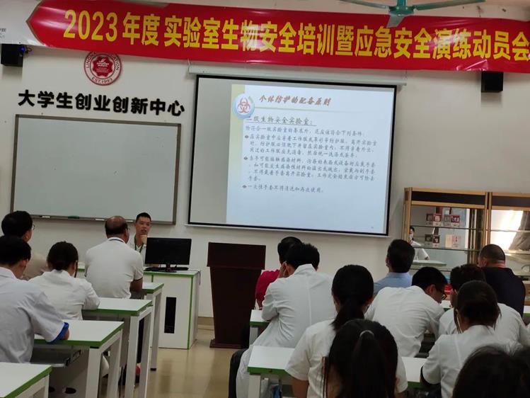 b31ade14596b4070a3e01c495cd58e31.jpg