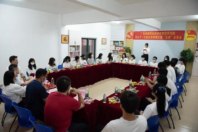 3e401068145645d3bcbedda7a7d217e7.jpg 3e401068145645d3bcbedda7a7d217e7.jpg