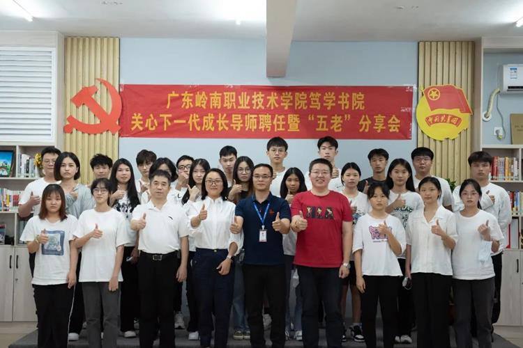 73070ba507ec49d5a1f89bcdd706dd4f.jpg 73070ba507ec49d5a1f89bcdd706dd4f.jpg