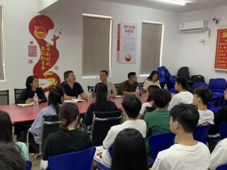 倾听心声、暖心交流 ——建筑与艺术学院师生座谈会