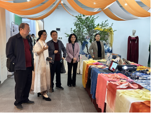 颠覆式教学改革的产教融合实践样本 ——广东岭南职业技术学院师生共探非遗技艺与现代教育创新