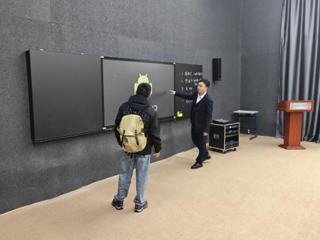 校企协同育新才，数智赋能启未来 ——建筑与艺术学院教学团队走进广州音创探索课程融通新路径