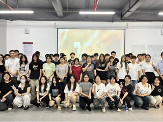 真实案例进课堂，职场大咖助力学子成长 ——记《摄像基础》的创新实践