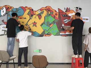 “百千万工程”突击队｜以墙绘为媒 赋能乡村新貌