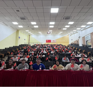 书记讲党课|赓续抗战薪火 砥砺复兴征程 ——纪念中国人民抗日战争暨世界反法西斯战争胜利 80 周年