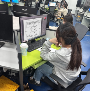 AI赋能设计教学，驱动空间创意高效落地 ——《会展设计》课程新探索