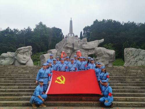 图片12：合影留念