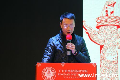 图3:卜佳锐处长做学生工作总结