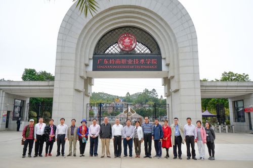 8c1bf3af167e1b3dd3b05da666a5201