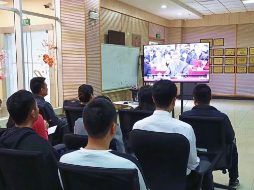 ▲开放教育学院召开线下学习会