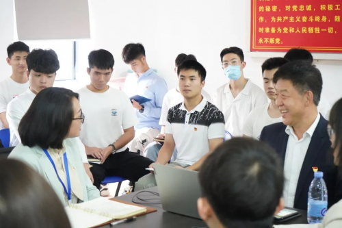 图片2 柴书记授课