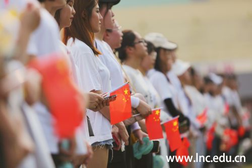 师生共唱《我和我的祖国》1