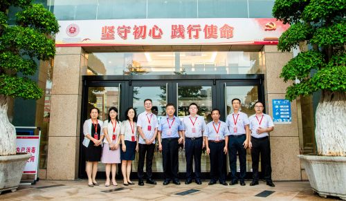 73357775f75283128e8e375fa45ecaf